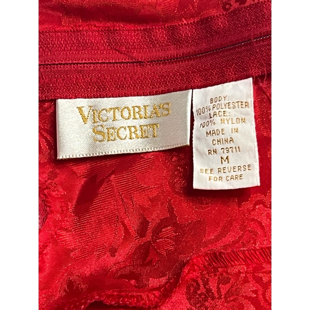 Vintage Victoria’s Secret Gold Label red floral damask satin & lace robe and ted - Picture 15 of 16
